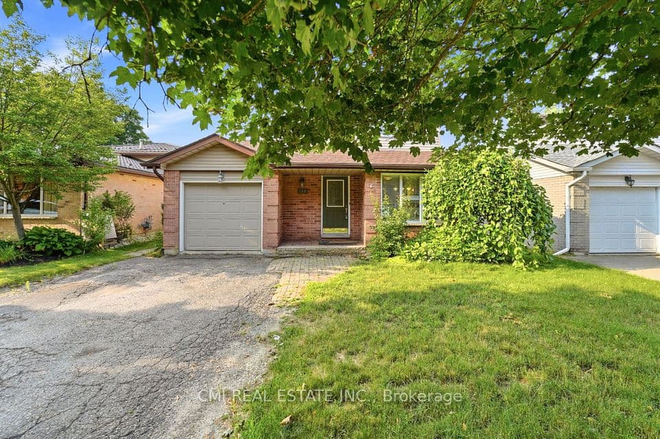 155 Foxhunt Road, Waterloo, ON N2K 2R8 – photo 2