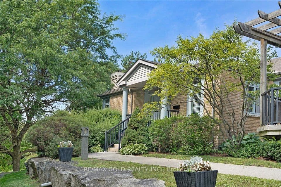 465 Columbia Street W 2, Waterloo, ON N2T 2N3 – photo 2