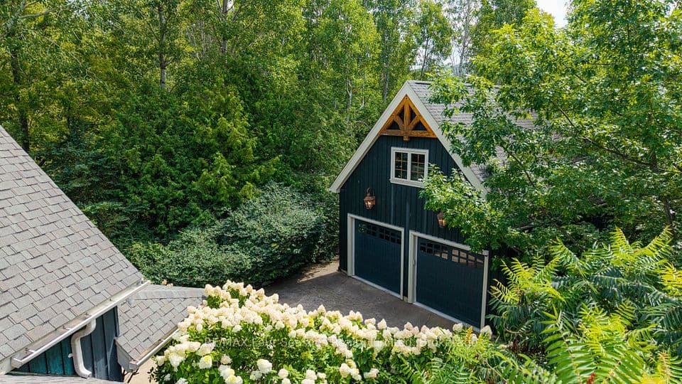 129 Davos Drive, Blue Mountains, ON L9Y 0S9 – photo 3