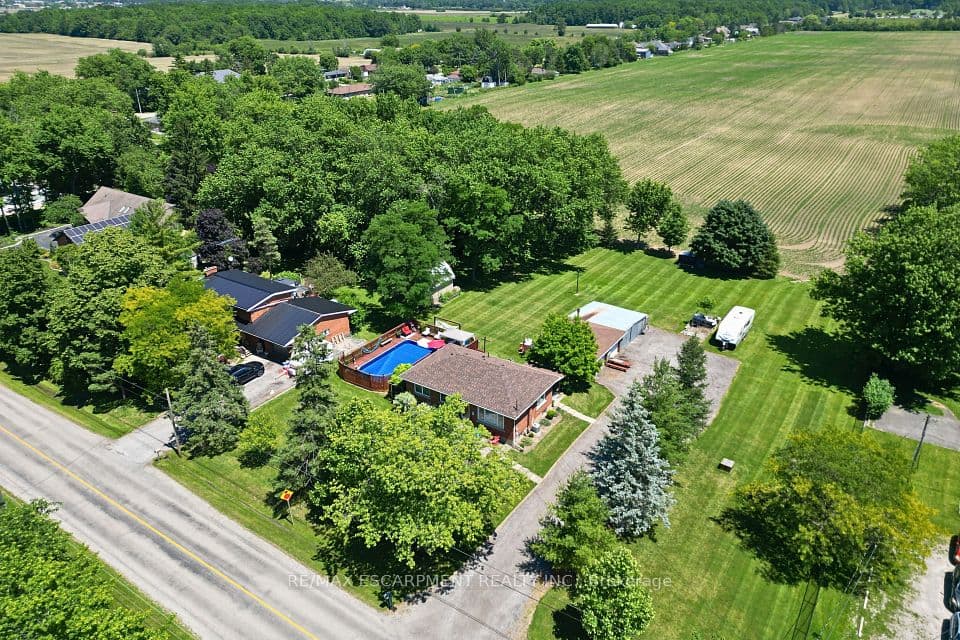 1065 Woodburn Road, Hamilton, ON L0R 1P0 – photo 2