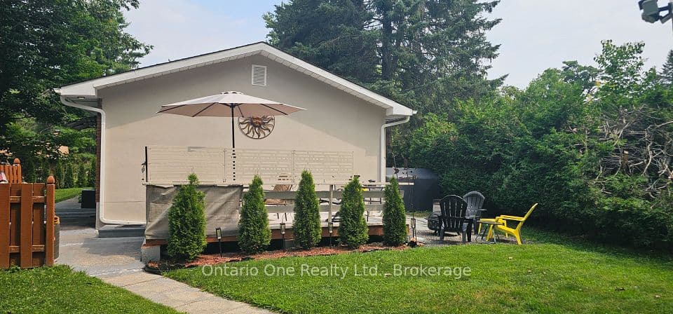 150 Lofty Pines Crescent, Gravenhurst, ON P1P 1M6 – photo 3