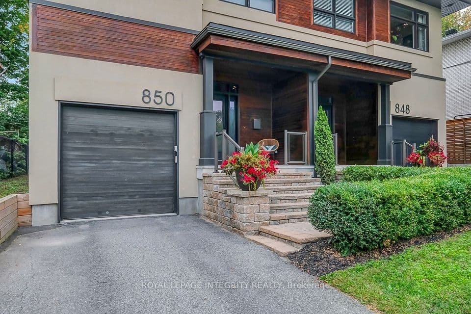 850 Tavistock Road, Britannia Heights - Queensway Terrace N and Area, ON K2B 5N6 – photo 2