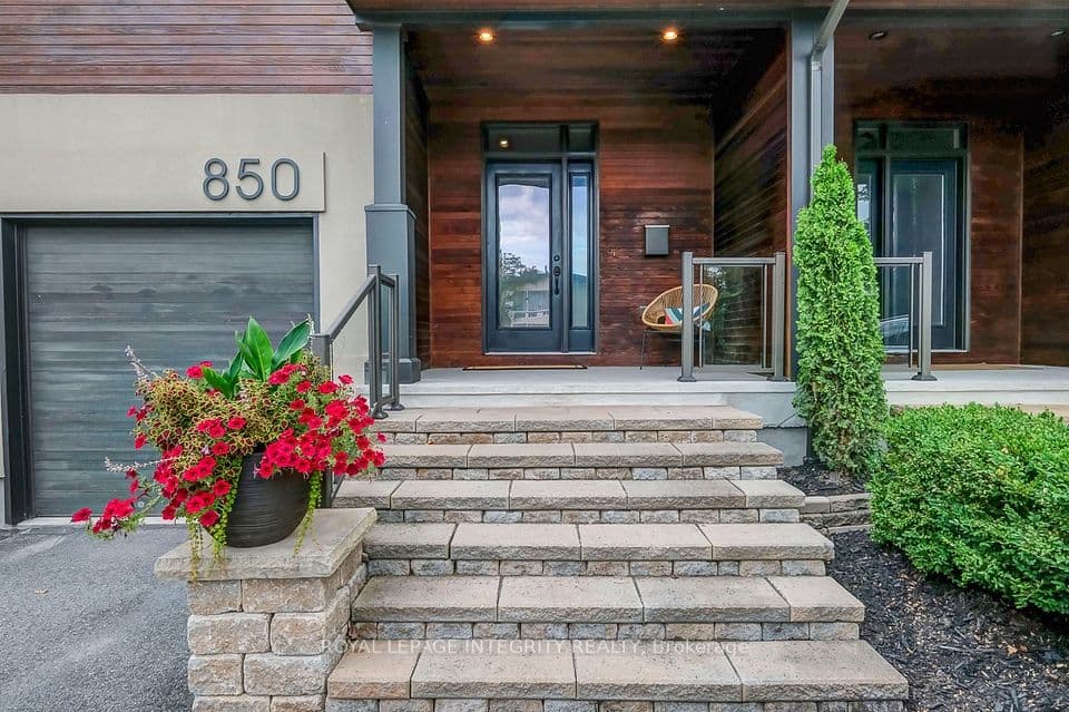 850 Tavistock Road, Britannia Heights - Queensway Terrace N and Area, ON K2B 5N6 – photo 3