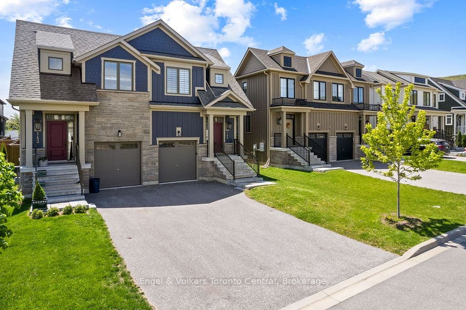 145 Sycamore Street, Blue Mountains, ON L9Y 4E4 – photo 2