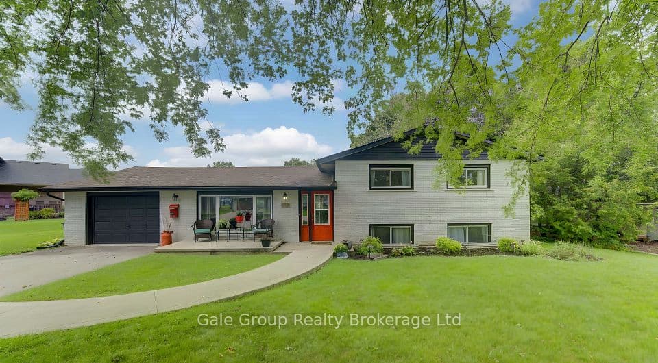 15 William Street, Tillsonburg, ON N4G 1L6 – main photo