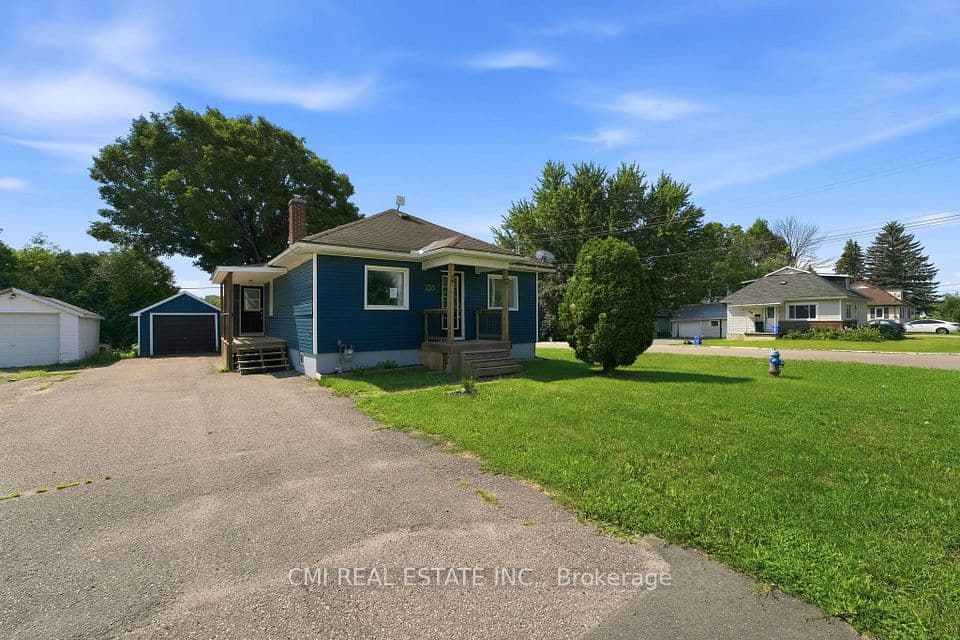 355 Joffre Avenue, Renfrew, ON K7V 3L6 – photo 2