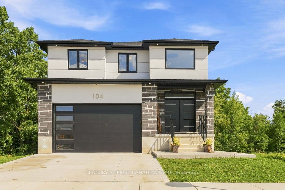 104 GREENE Street, South Huron, ON N0M 1S2 – photo 2