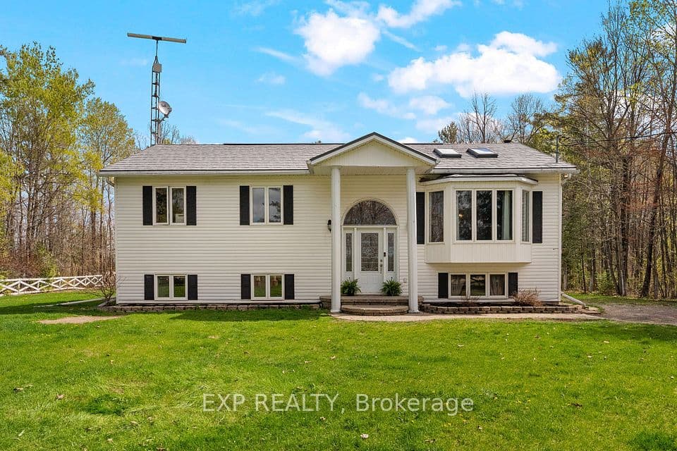 1348 Scheel Drive, McNab/Braeside, ON K0A 1G0 – photo 2