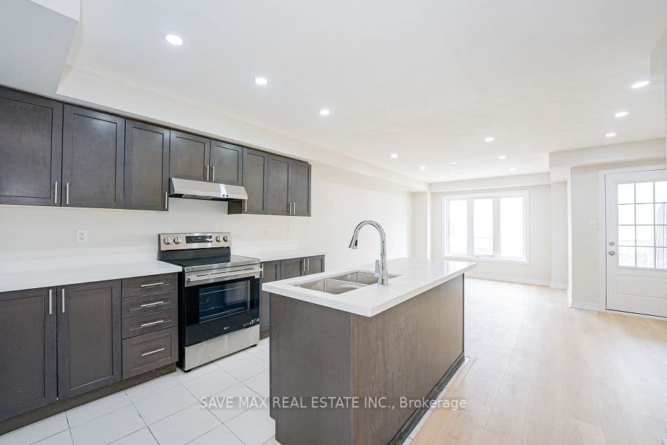 410 Linden Drive, Cambridge, ON N3H 5L5 – photo 2