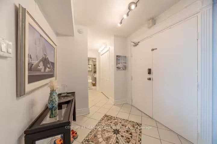 380 King Street 1805, London East, ON N6B 3L6 – main photo