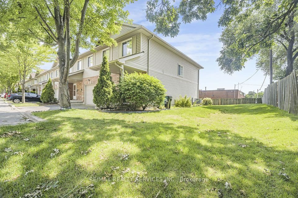 120 Dudhope Avenue 17, Cambridge, ON N1R 4T7 – photo 3