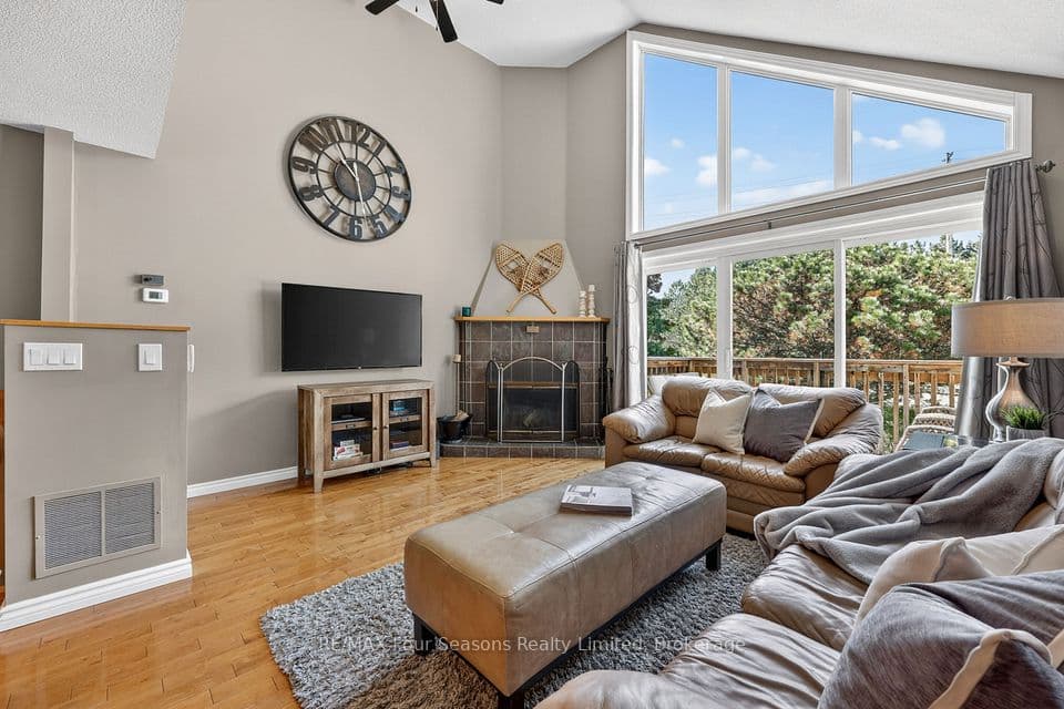 104 Kellie's Way 21, Blue Mountains, ON L9Y 0L5 – photo 3