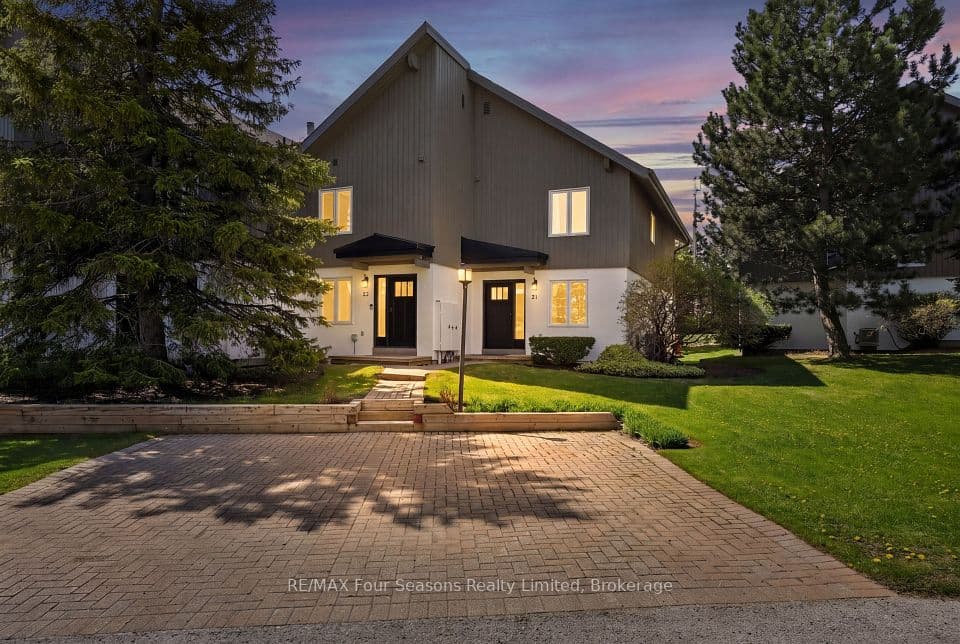 104 Kellie's Way 21, Blue Mountains, ON L9Y 0L5 – main photo