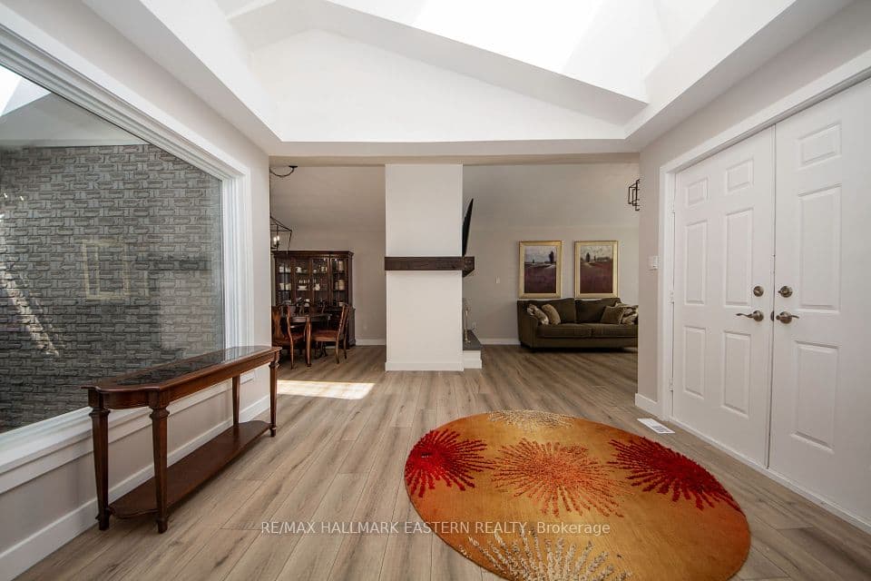 36 Russell Hill Road, Kawartha Lakes, ON K0M 1A0 – photo 3