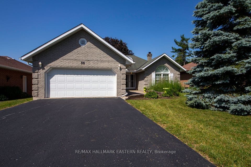 36 Russell Hill Road, Kawartha Lakes, ON K0M 1A0 – main photo