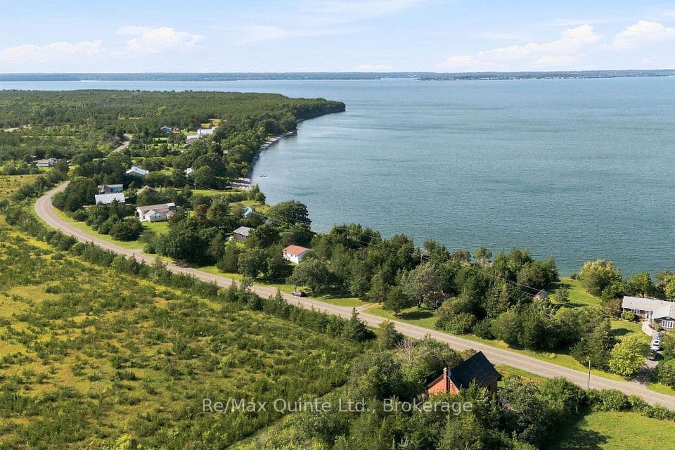 4561 County Road 13 Road, Prince Edward County, ON K0K 2T0 – main photo