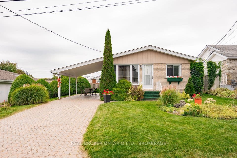 48 Clement Street, North Glengarry, ON K0C 1A0 – main photo