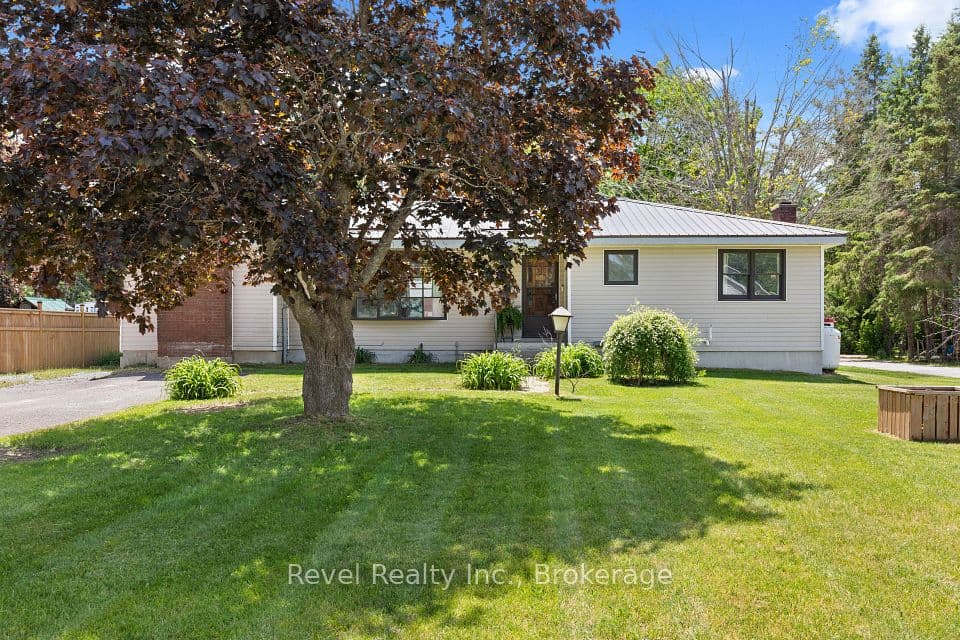 101 Bolsover Road, Kawartha Lakes, ON K0M 1B0 – main photo