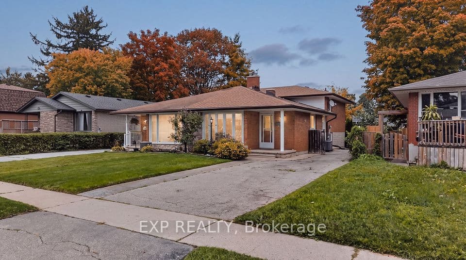 1393 Pineview Avenue, Cambridge, ON N3H 4K4 – main photo