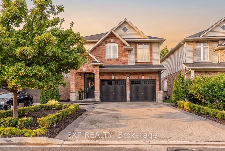 7 Seacove Court, Hamilton, ON L8E 0B3 – photo 2