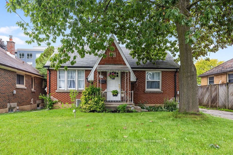 529 Highbury Avenue N, London East, ON N5W 4K6 – main photo