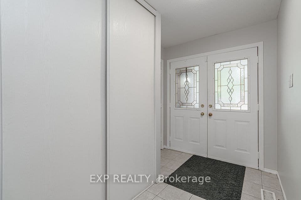 6 Windchime Crescent, Barrhaven, ON K2G 6J3 – photo 3