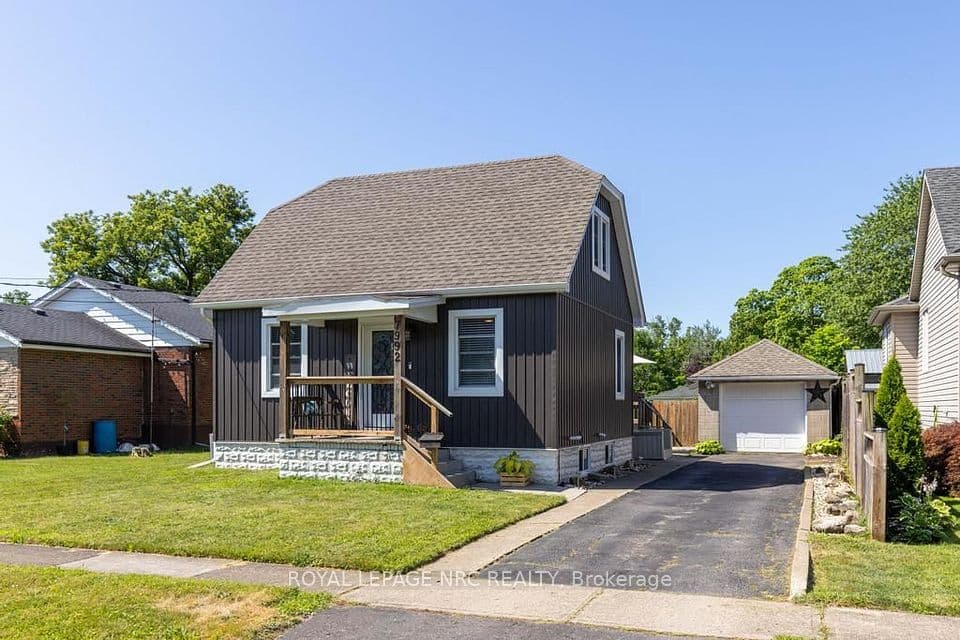 7992 Peter Street, Niagara Falls, ON L2G 6S9 – photo 2