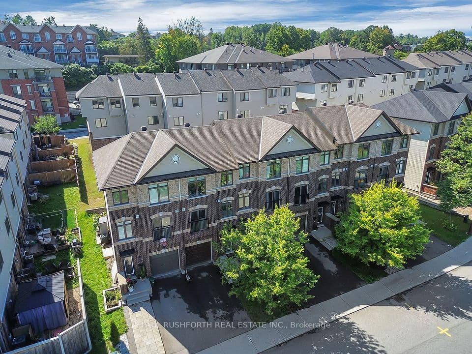 243 Eric Czapnik Way, Orleans - Cumberland and Area, ON K1E 0B4 – photo 2