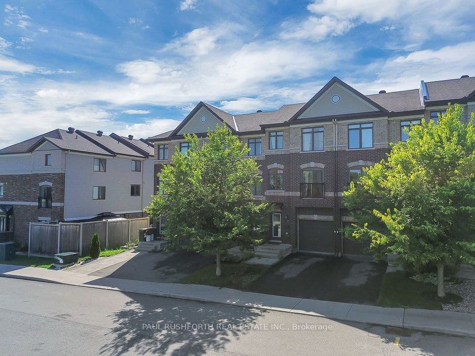 243 Eric Czapnik Way, Orleans - Cumberland and Area, ON K1E 0B4 – main photo