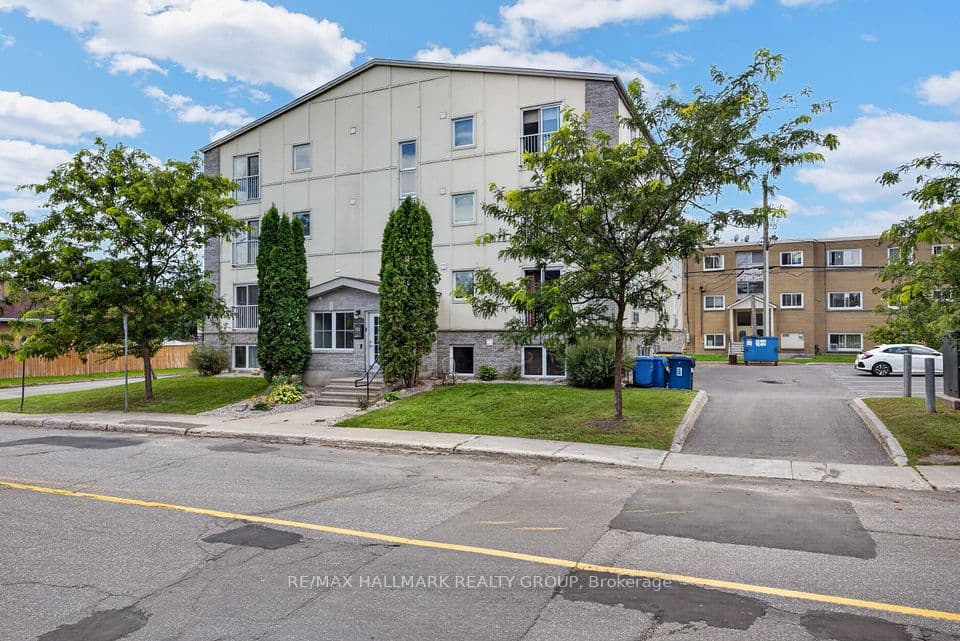 646 Cummings Avenue 401, Overbrook - Castleheights and Area, ON K1K 2K6 – photo 3