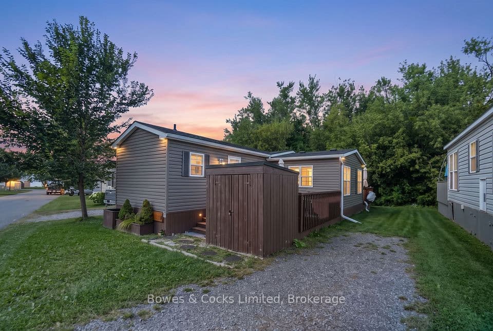 1235 Villiers Line 15 The Point Dr., Otonabee-South Monaghan, ON K0L 2G0 – main photo