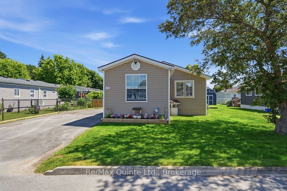 11 GROUSE Lane, Quinte West, ON K8N 4Z3 – photo 2