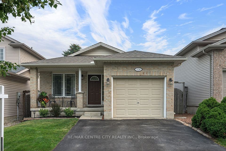 128 Crimson Crescent, London East, ON N5W 6E9 – main photo