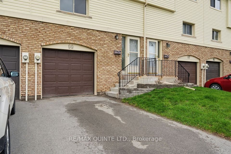 99 Dunnett Boulevard 2, Belleville, ON K8P 4M7 – photo 2