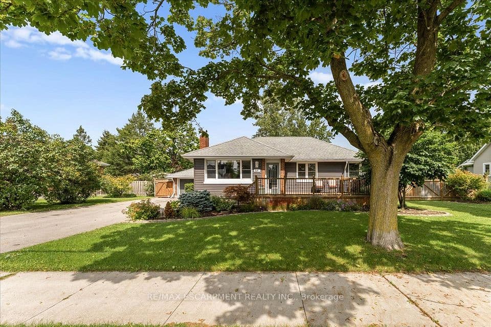 721 Broadway Street, Welland, ON L3C 5M6 – photo 2