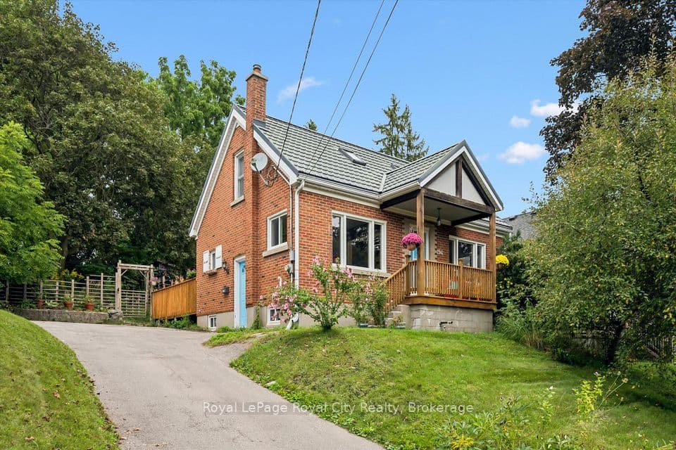 194 Grove Street, Guelph, ON N1E 2W7 – photo 2