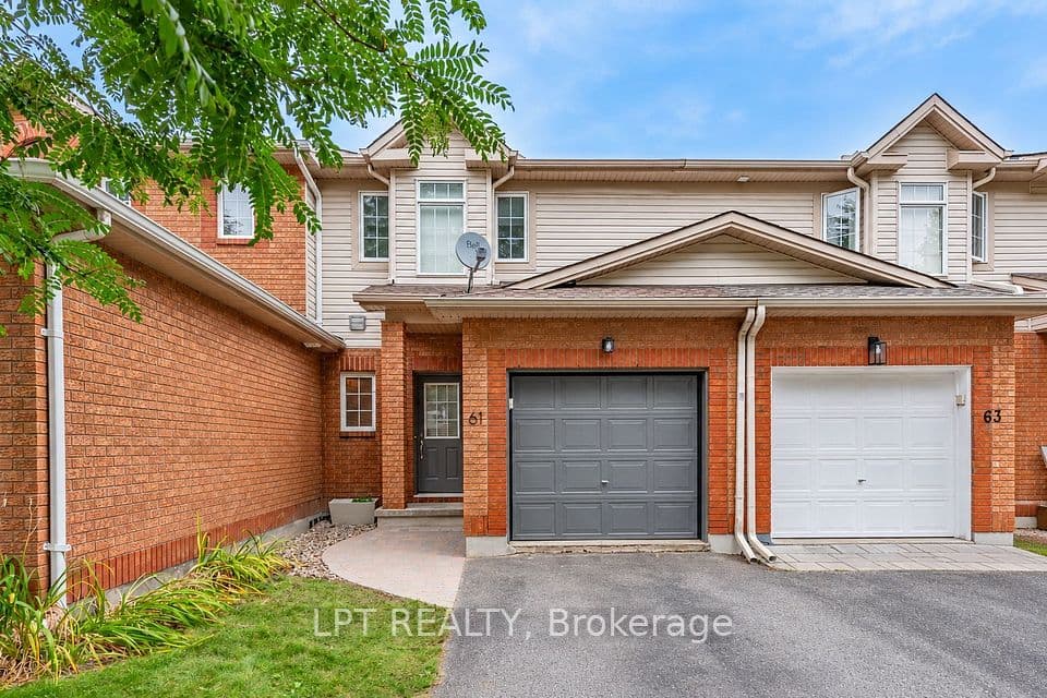 61 Tobermory Crescent, Kanata, ON K2K 3M4 – photo 2