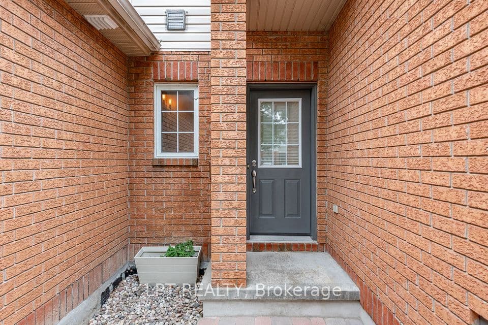 61 Tobermory Crescent, Kanata, ON K2K 3M4 – photo 3
