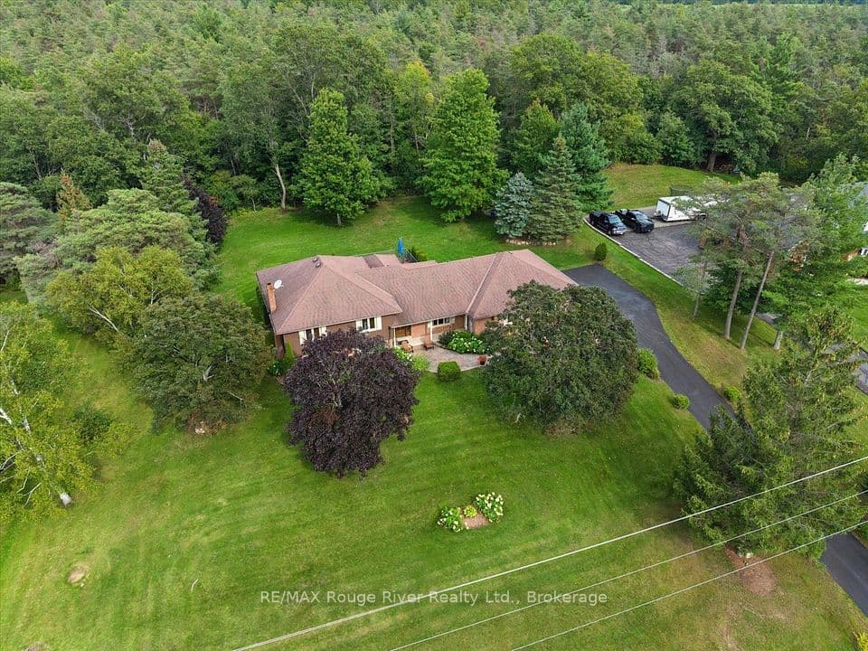 35 Royal Estate Drive, Kawartha Lakes, ON L0A 1K0 – photo 2