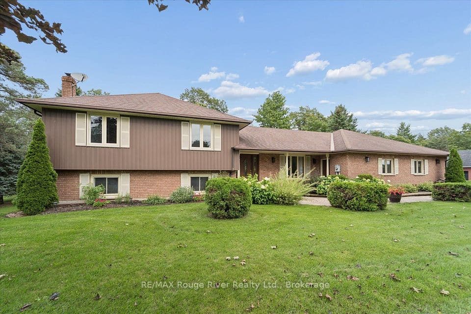 35 Royal Estate Drive, Kawartha Lakes, ON L0A 1K0 – main photo