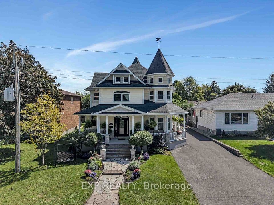 1388 Emerald Gate Avenue, Blossom Park - Airport and Area, ON K1T 1C7 – photo 2
