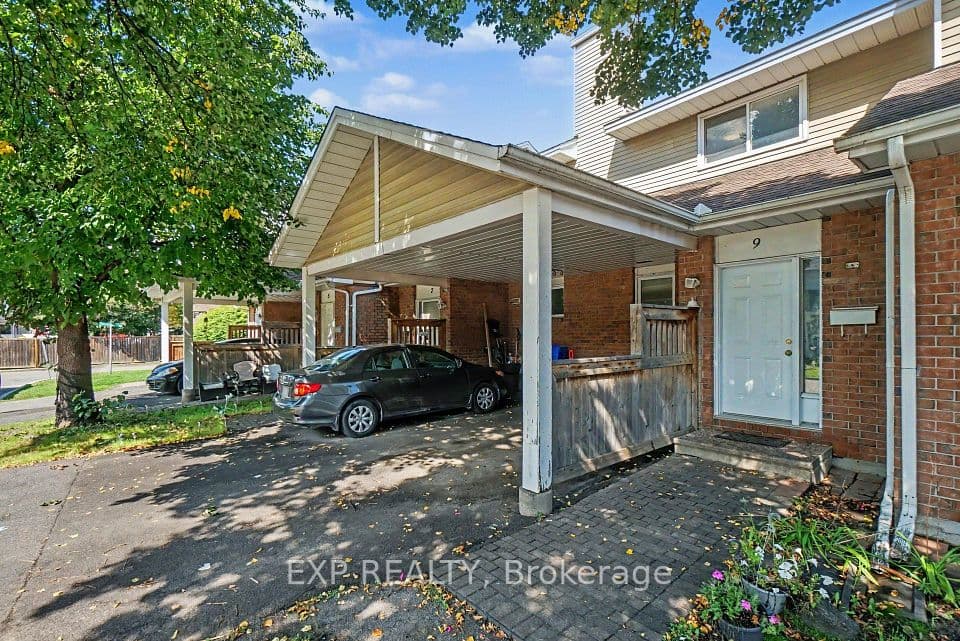 9 Paddington Private, Hunt Club - South Keys and Area, ON K1V 0S6 – photo 2