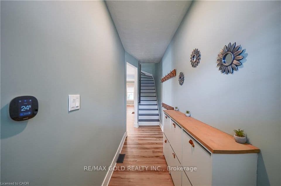 36 Kerr Street, Cambridge, ON N1R 4A3 – photo 3