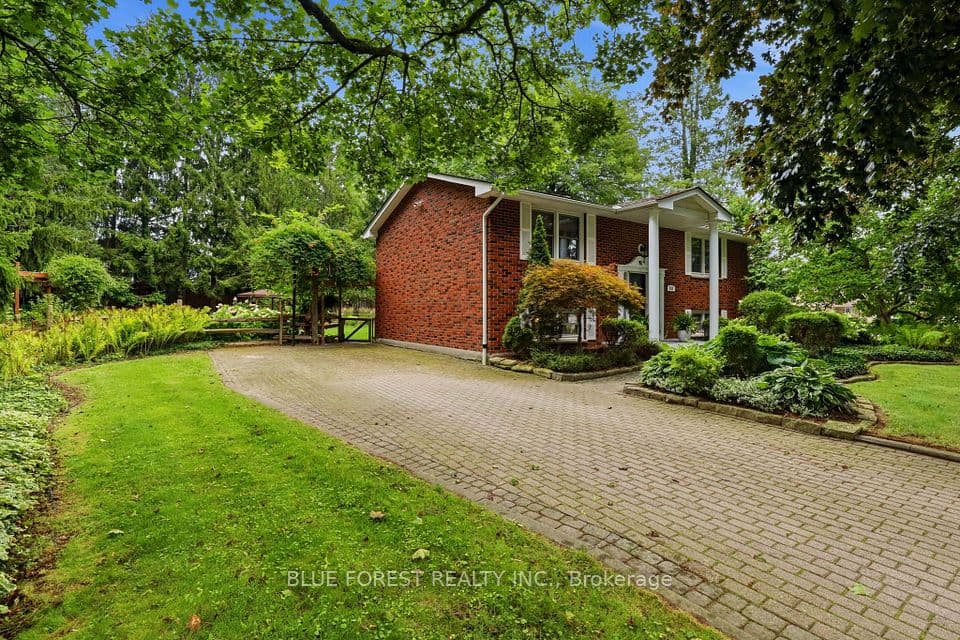 111 Arthur Street, Middlesex Centre, ON N0L 1R0 – photo 2