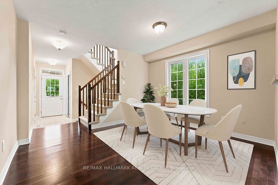 387 Sweet Grass Circle, Barrhaven, ON K2J 5W9 – photo 3