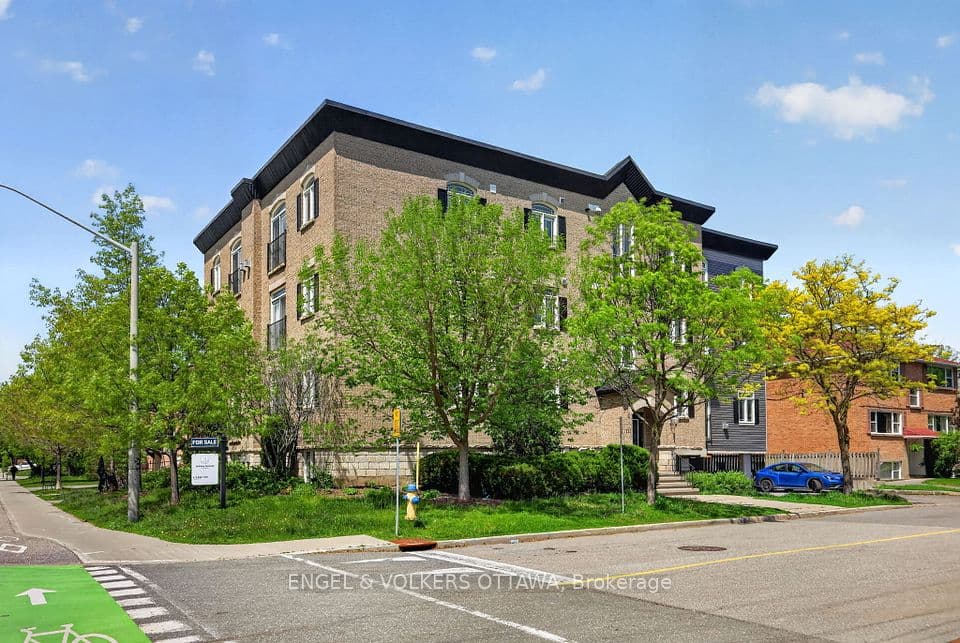 711 Churchill Avenue 401, Westboro - Hampton Park, ON K1Z 7J9 – photo 2