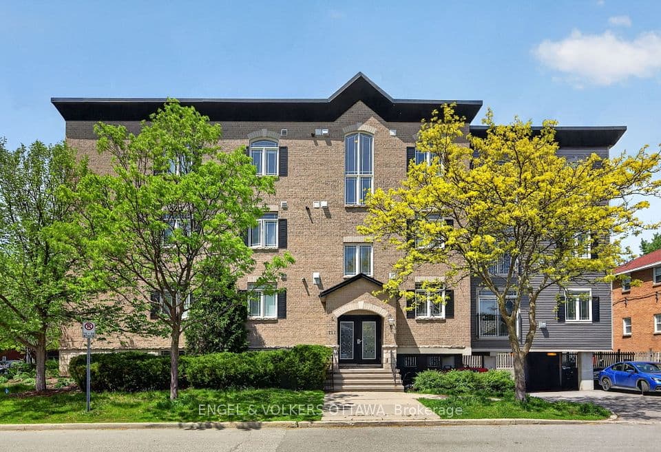 711 Churchill Avenue 401, Westboro - Hampton Park, ON K1Z 7J9 – main photo