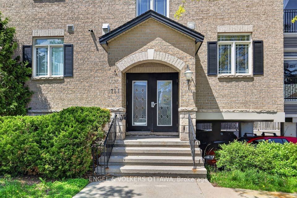 711 Churchill Avenue 401, Westboro - Hampton Park, ON K1Z 7J9 – photo 3