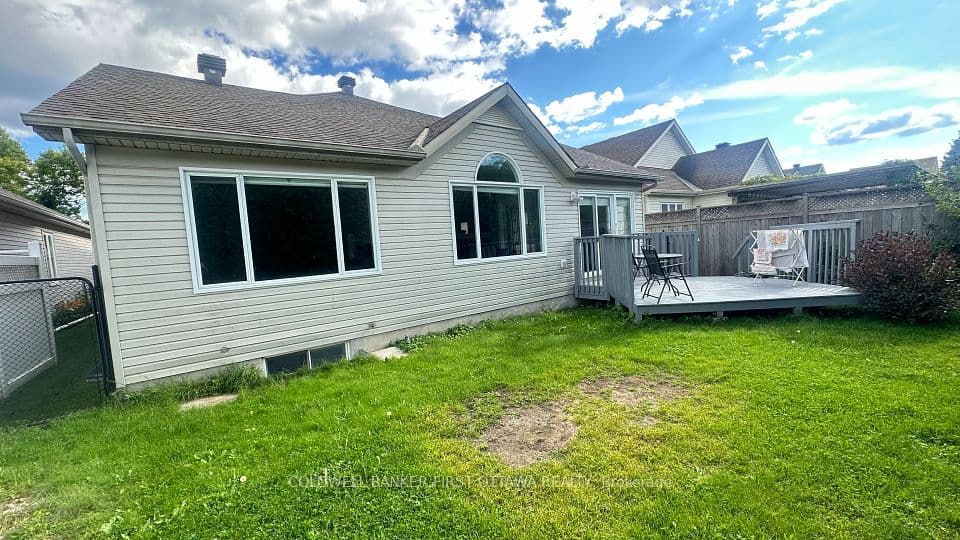 13 Fieldcrest Avenue, Barrhaven, ON K2J 4W7 – photo 2