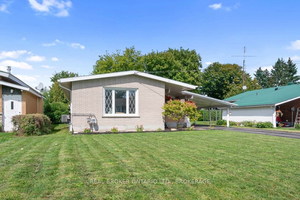 121 St. George Street W, North Glengarry, ON K0C 1A0 – photo 3